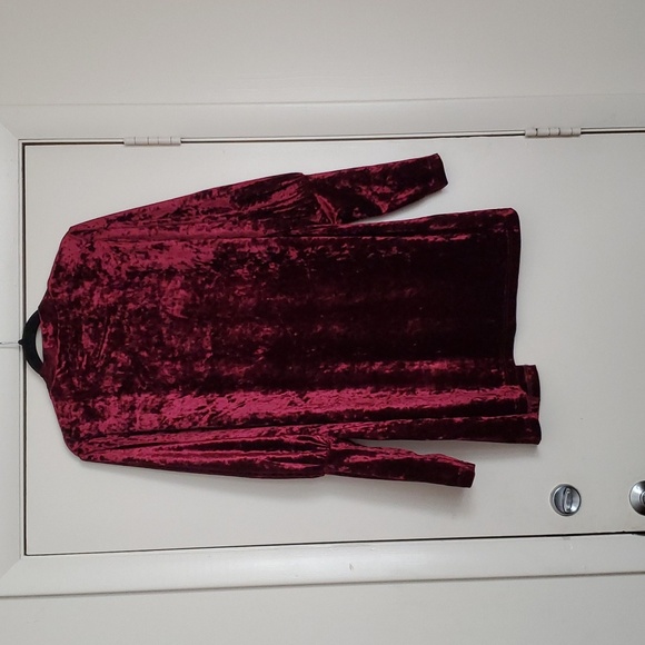 *NWT* Lively Ghost's Red Vampyre Vodoo Cardigan (Red) - Picture 10 of 16